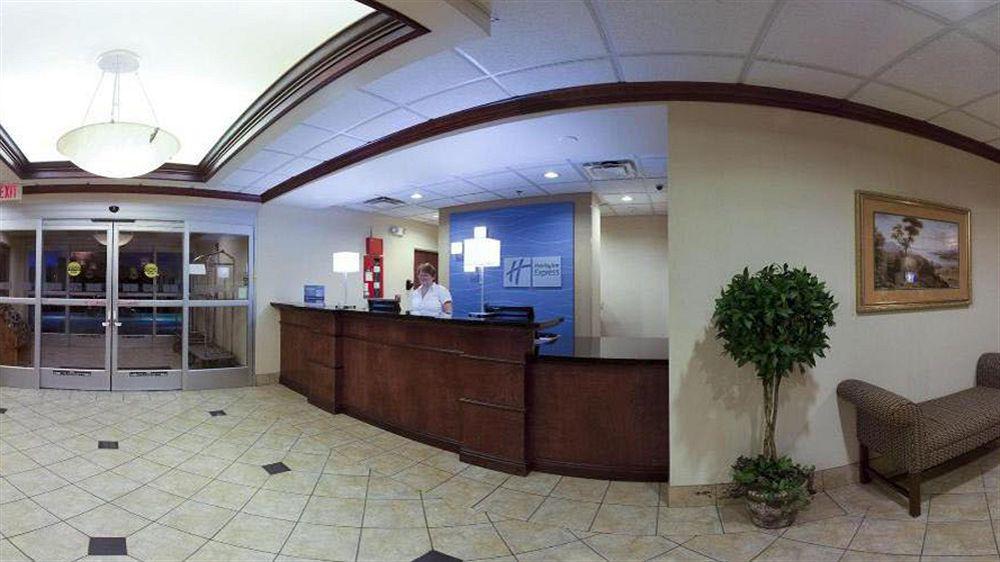 Holiday Inn Express Athens By Ihg Εξωτερικό φωτογραφία