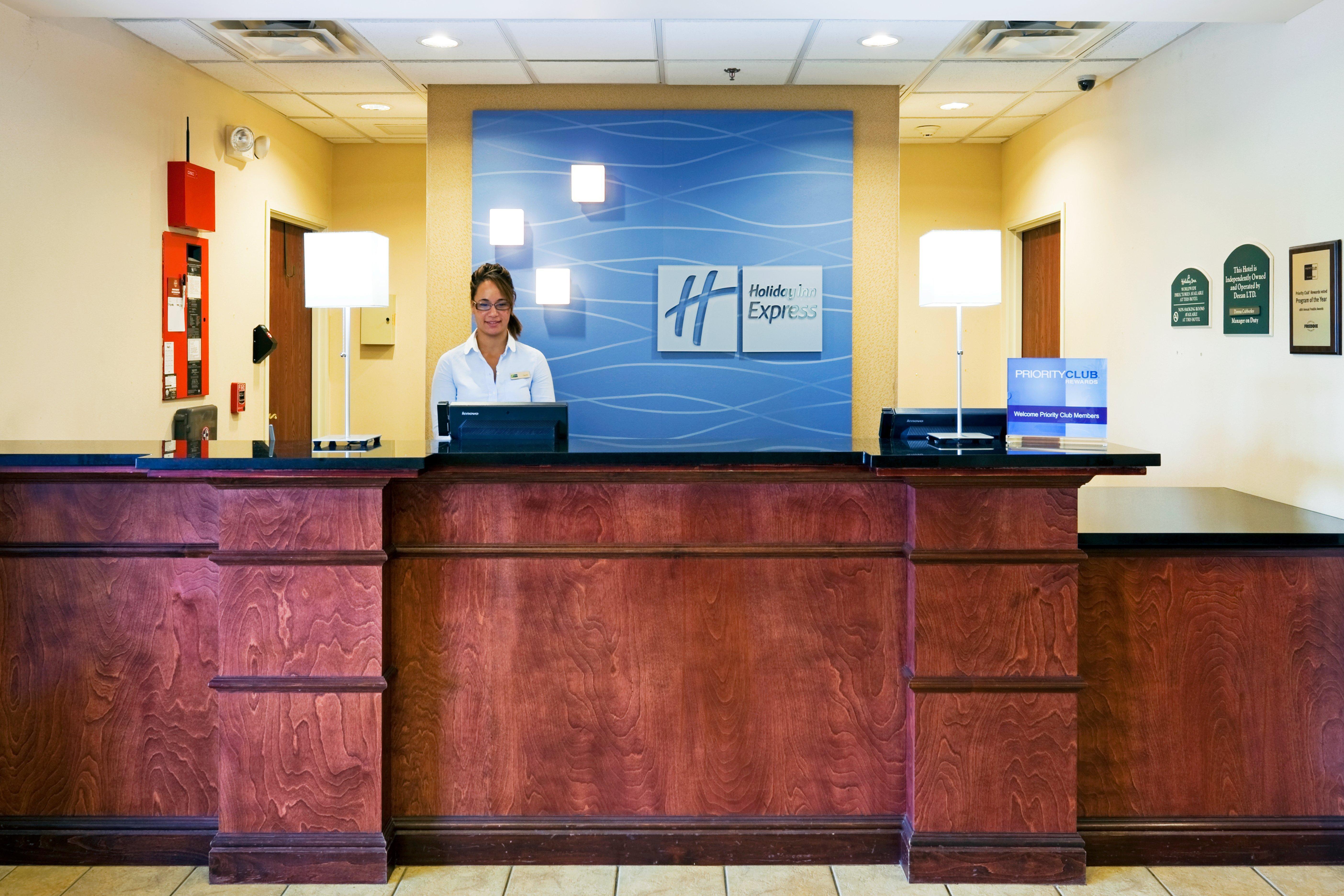 Holiday Inn Express Athens By Ihg Εξωτερικό φωτογραφία